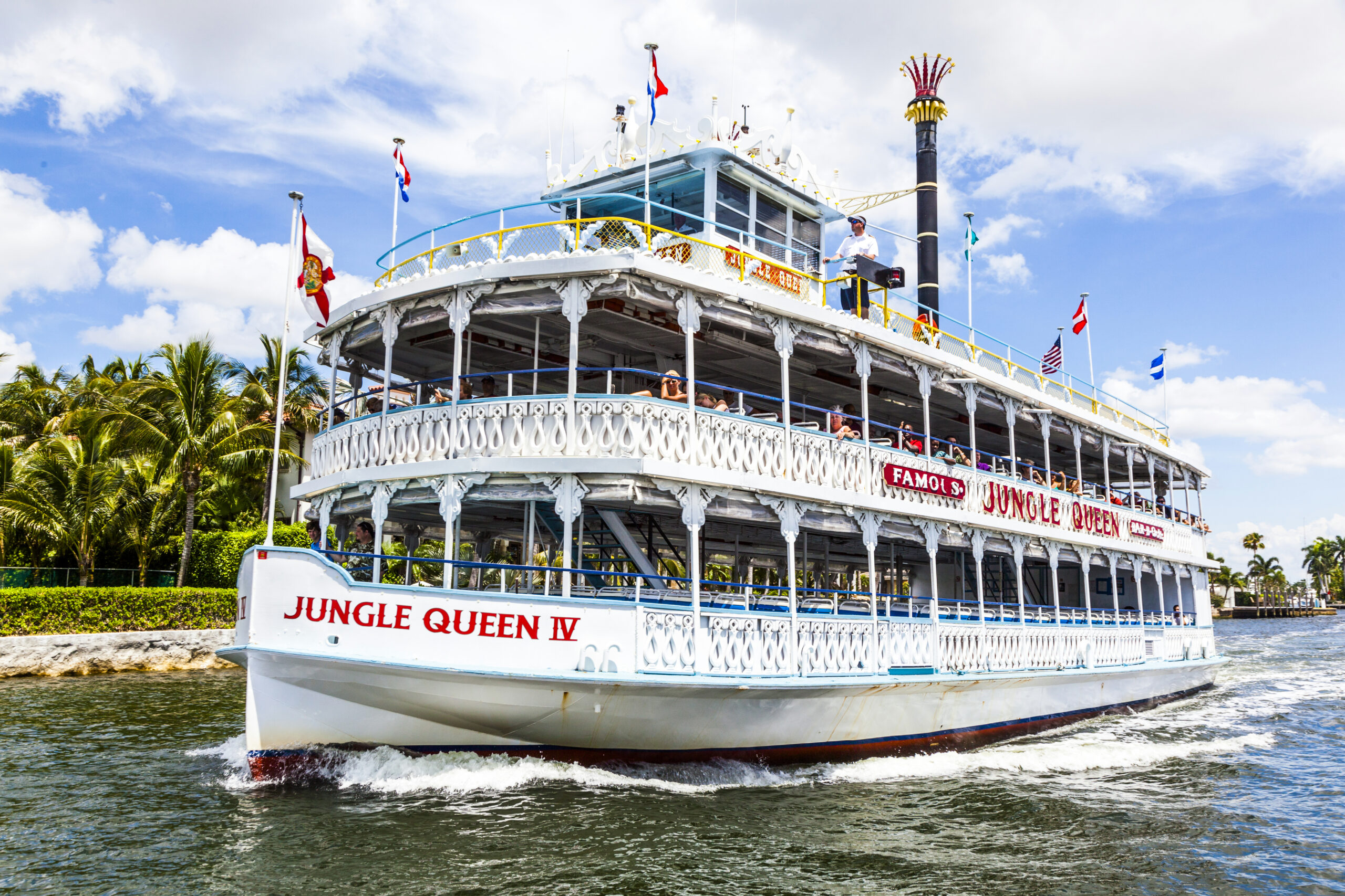 Jungle Queen Riverboat Tour in fort lauderdale