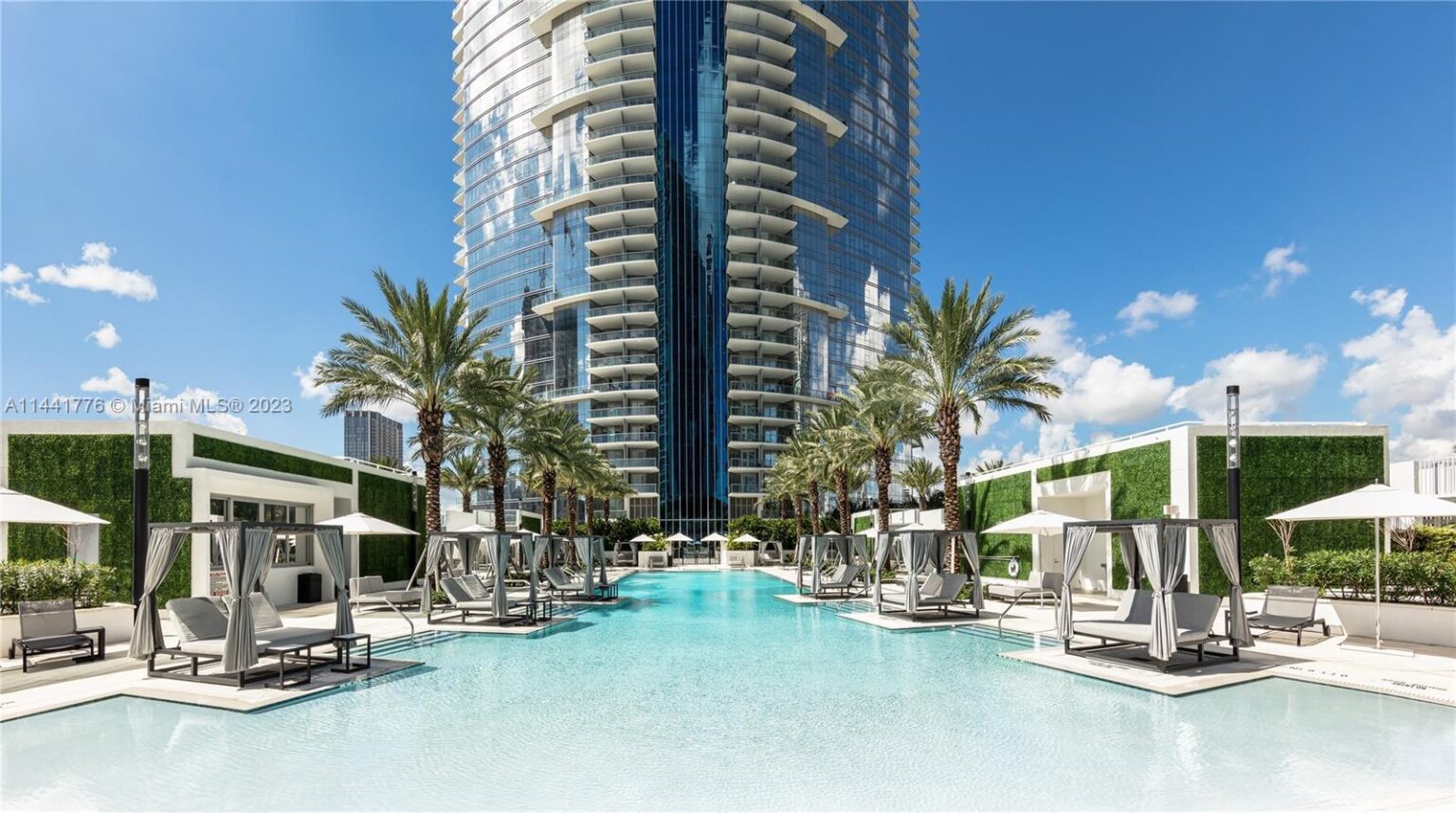 Curated visual reference: Industrial Luxury Apartments For Sale With High End Amenities Reference: Luxury Amenities At Paramount Residences
